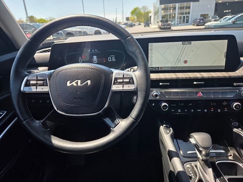 Used 2024 Kia Telluride EX AWD/4WD image 13