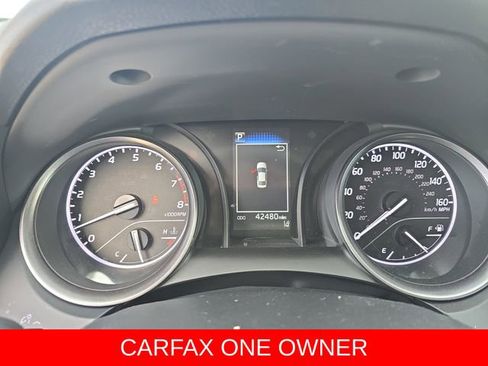 Used 2023 Toyota Camry SE image 19