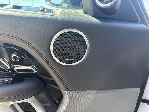 Used 2020 Land Rover Range Rover image 63