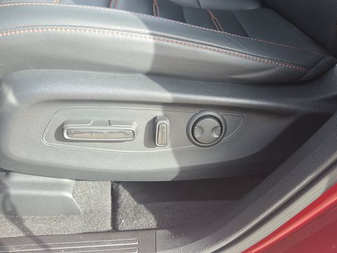Used 2024 Honda CR-V Sport Touring image 10