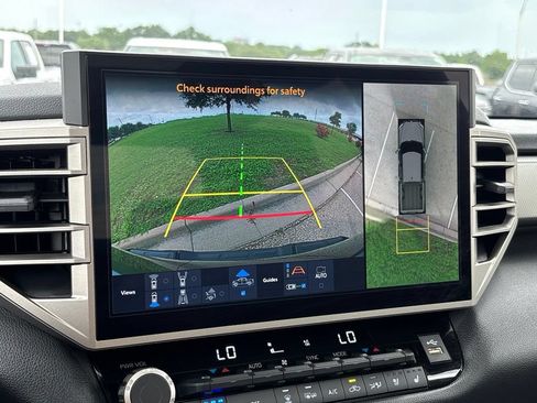 New 2026 Toyota Tundra Limited AWD/4WD image 21