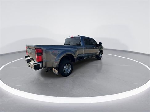 Certified 2024 Ford F350 Lariat w/ Lariat Ultimate Package image 11