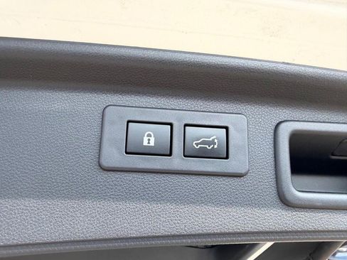 Used 2023 Subaru Forester Sport AWD/4WD image 5