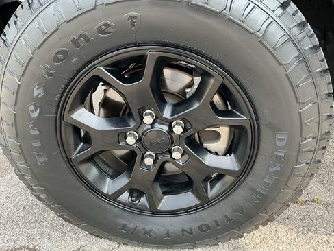 Certified 2023 Jeep Wrangler Unlimited Sport AWD/4WD image 27