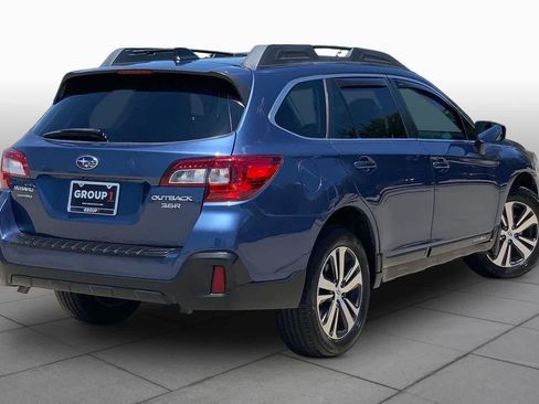 Used 2019 Subaru Outback 3.6R Limited w/ Popular Package #2 AWD/4WD image 12