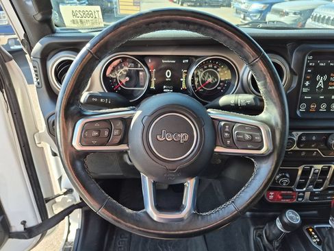 Certified 2020 Jeep Gladiator Rubicon AWD/4WD image 20