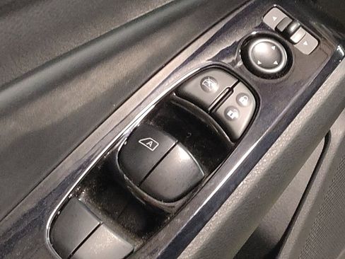 Used 2025 Nissan Altima 2.5 SR image 27