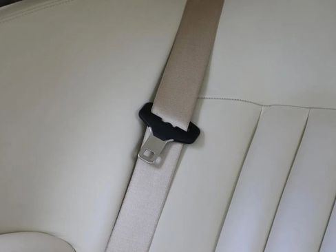 Used 2011 Rolls-Royce Phantom Sedan RWD image 94