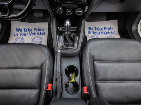 Used 2018 Volkswagen Jetta Sport FWD image 25
