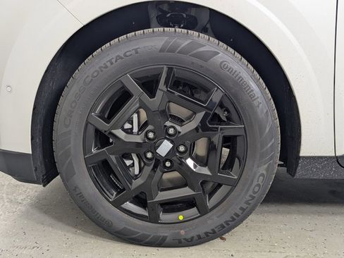 New 2026 Kia Carnival SX Prestige FWD image 9