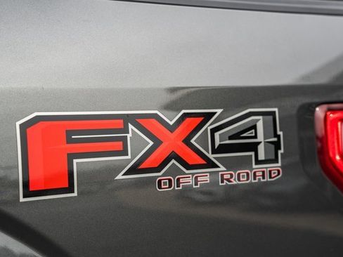 Used 2016 Ford F150 XLT w/ Equipment Group 302A Luxury image 22