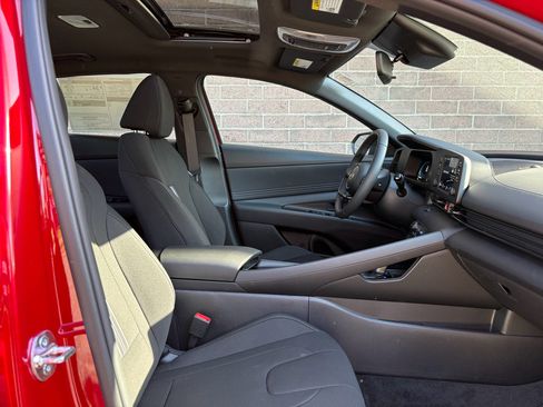 New 2026 Hyundai Elantra SEL Sport Premium FWD image 22