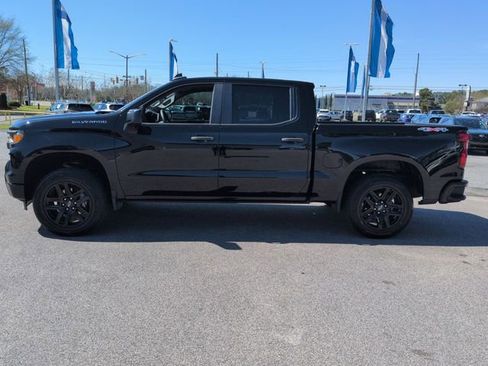 Used 2022 Chevrolet Silverado 1500 Custom image 6