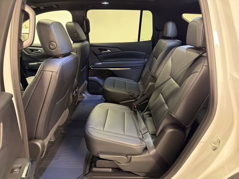 New 2026 Chevrolet Traverse LT FWD image 27