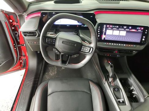 Used 2024 Dodge Charger Daytona R/T w/ Plus Group AWD/4WD image 15