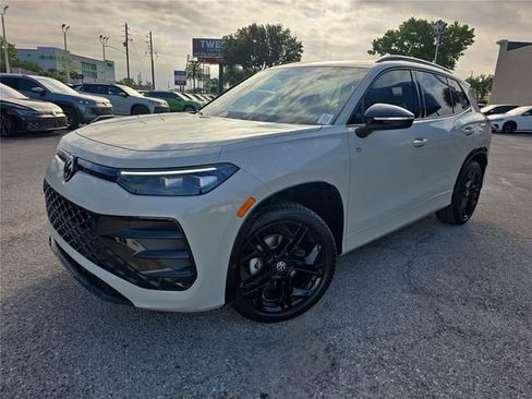New 2026 Volkswagen Tiguan SE R-Line FWD image 26