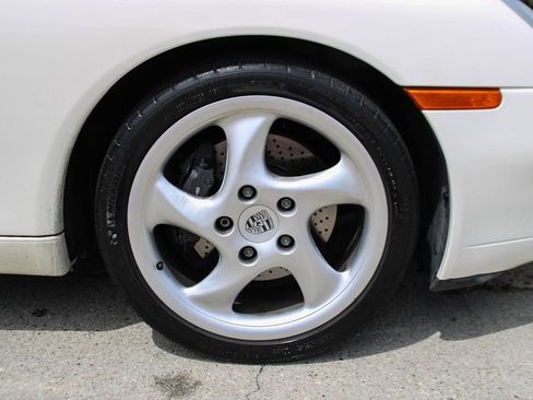 Used 2000 Porsche 911 Cabriolet image 39