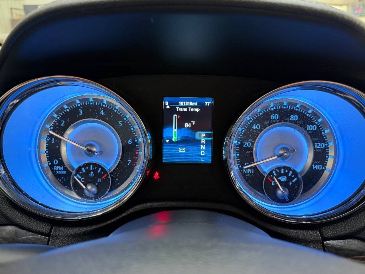 Used 2014 Chrysler 300 w/ Driver Convenience Group RWD image 25