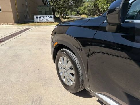 Used 2025 Hyundai Palisade SEL AWD/4WD image 14