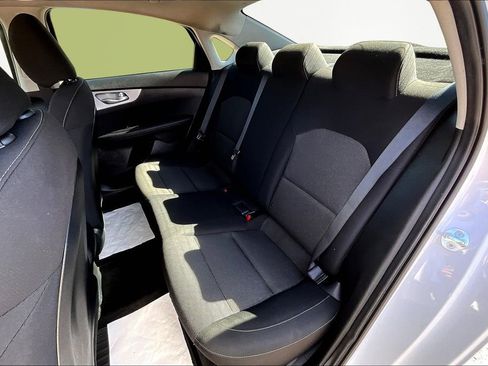 Used 2024 Kia Forte LXS w/ LXS Technology Package image 28
