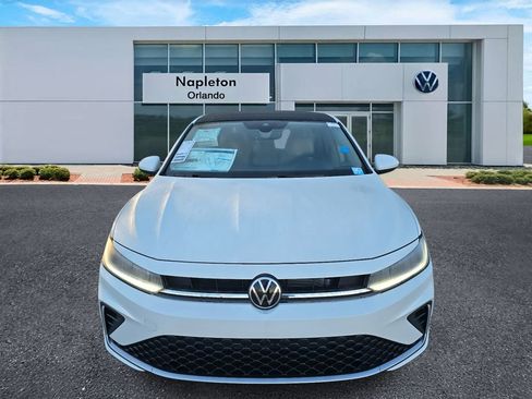 New 2026 Volkswagen Jetta SE FWD image 2