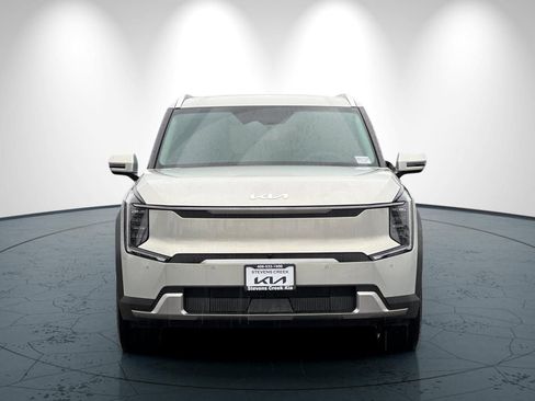 New 2026 Kia EV9 Wind image 9