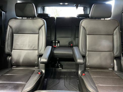 Used 2021 Chevrolet Tahoe High Country AWD/4WD image 32