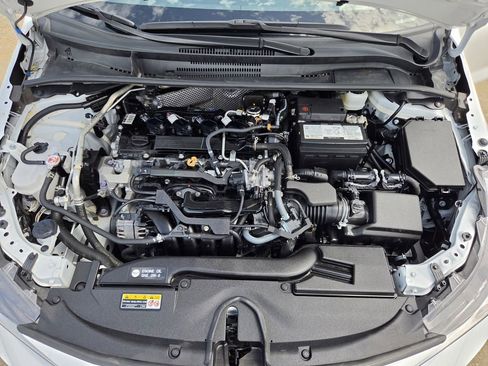 Used 2025 Toyota Corolla LE FWD image 29