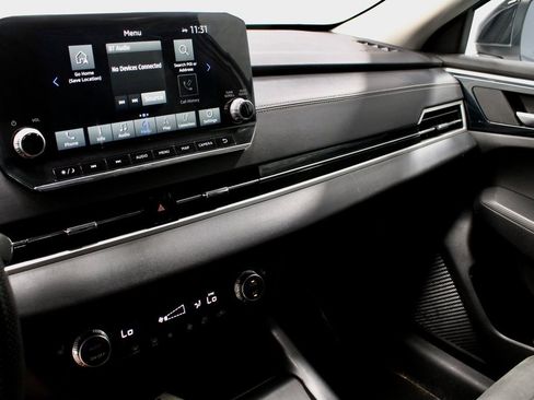 Used 2022 Mitsubishi Outlander SE image 31