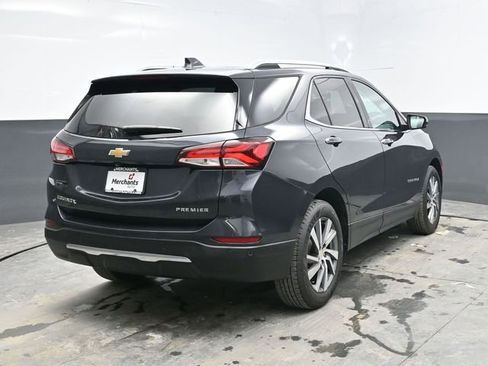 Used 2022 Chevrolet Equinox Premier w/ LPO, Floor Liner Package image 6