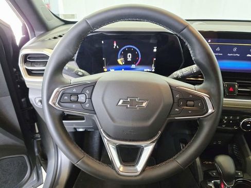Used 2025 Chevrolet TrailBlazer ACTIV w/ Convenience Package image 15
