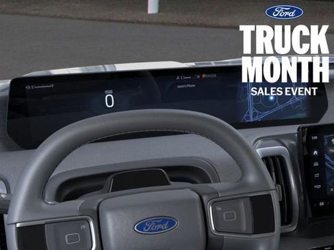 New 2026 Ford Expedition Active image 13