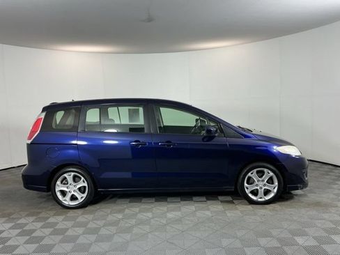 Used 2010 MAZDA MAZDA5 Sport FWD image 4
