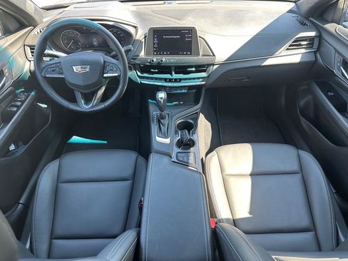 Used 2025 Cadillac CT4 Luxury image 12