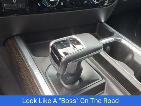 Certified 2024 Chevrolet Silverado 1500 LT Trail Boss w/ Convenience Package II AWD/4WD image 17