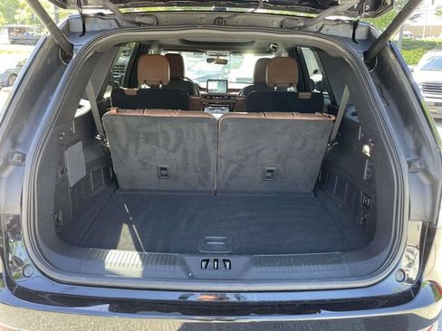 Used 2022 Lincoln Aviator Reserve RWD image 12