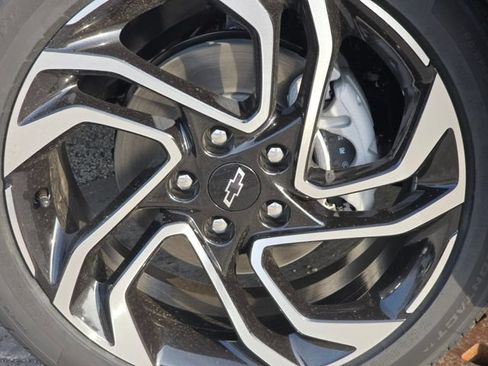 New 2026 Chevrolet TrailBlazer RS w/ Convenience Package FWD image 11