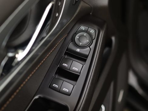 Used 2020 Chevrolet Traverse Premier w/ Redline Edition FWD image 27