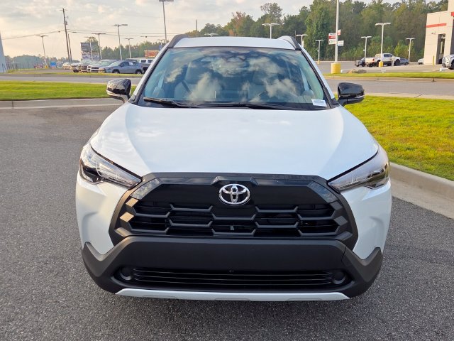 New 2026 Toyota Corolla Cross LE FWD image 2