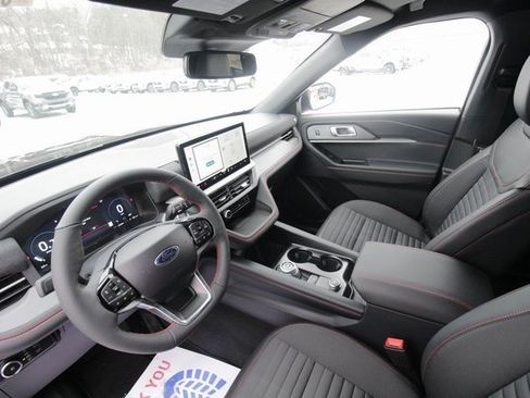 New 2026 Ford Explorer ST-Line image 18