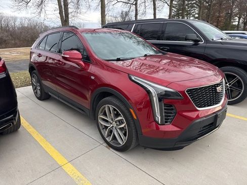Used 2023 Cadillac XT4 Sport image 4