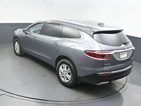 Used 2018 Buick Enclave Essence image 34