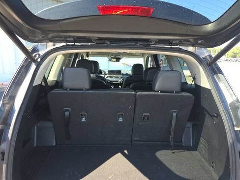 Used 2022 Kia Telluride EX w/ EX Premium Package AWD/4WD image 14
