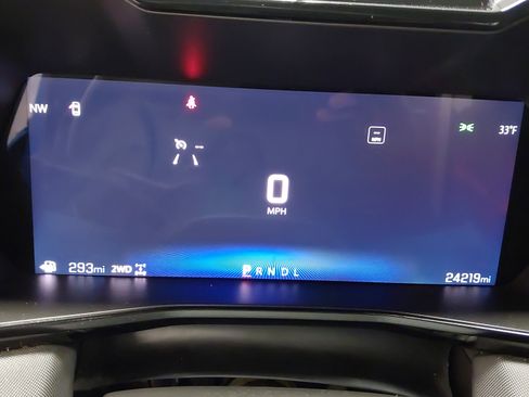 Used 2024 Chevrolet Colorado Z71 w/ Z71 Convenience Package 2 image 18