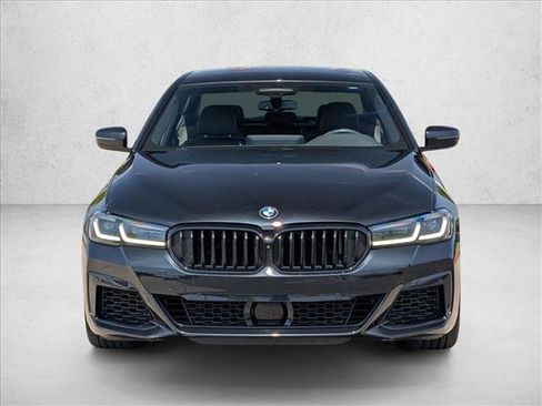 Used 2023 BMW M550i xDrive AWD/4WD image 2