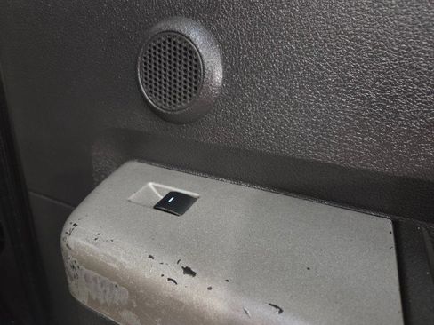 Used 2015 Ford F250 Lariat w/ Lariat Ultimate Package image 40