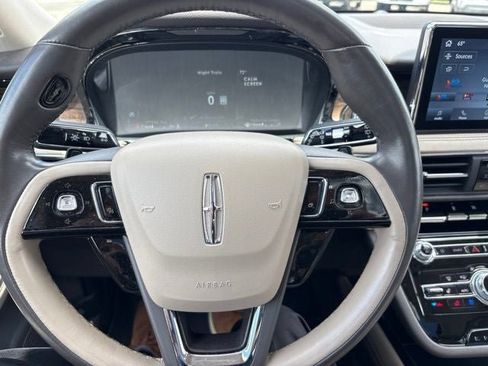 Used 2022 Lincoln Corsair Reserve w/ Equipment Group 201A AWD/4WD image 23