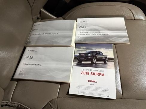 Used 2018 GMC Sierra 2500 SLT AWD/4WD image 24