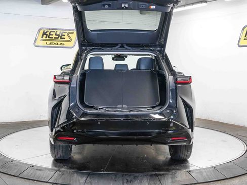 Used 2024 Lexus RZ 300e Premium FWD image 27