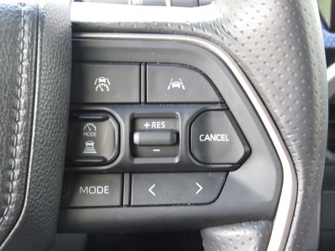Certified 2026 Toyota 4Runner Limited AWD/4WD image 29